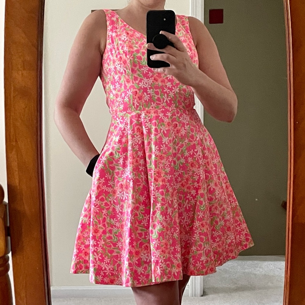 Lilly Pulitzer beautiful summer dress! Worn once! - Picture 3 of 11